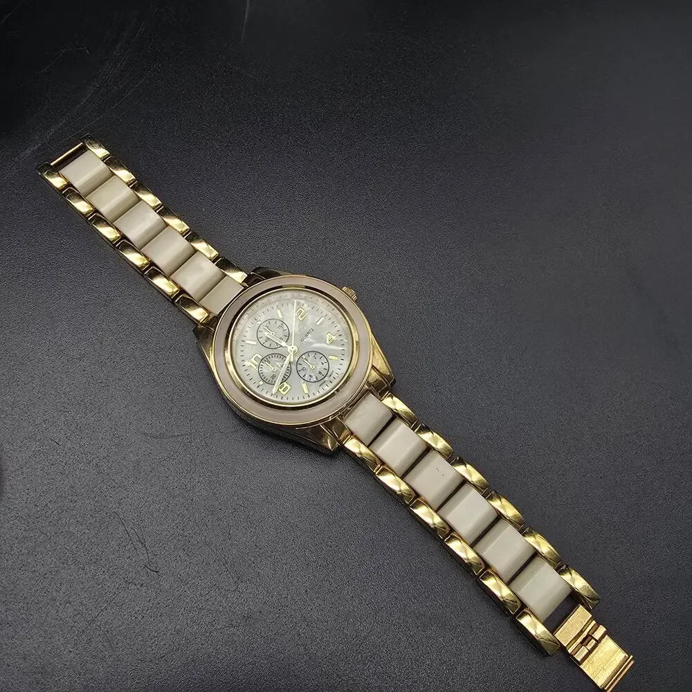 Chicp's Cream Gold Tone Quartz Watch WORKS Working